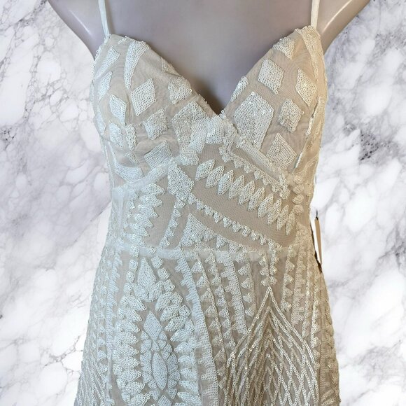 superdown Tiff Mini Dress - White - Picture 5 of 12